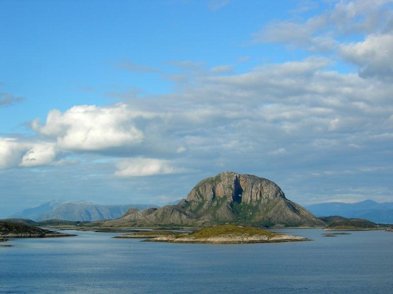 Torghatten